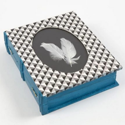 Κουτί-βιβλίο με κορνίζα, 21,7x18 cm